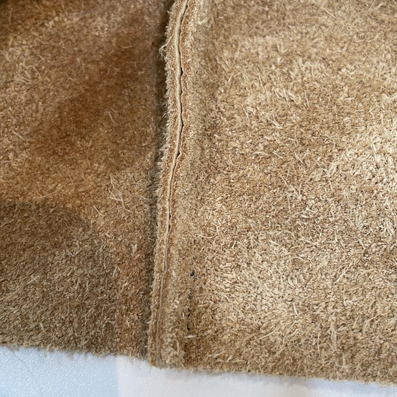 Ampersand as Apostrophe Tall Soft Gold Tote Leather - Picture 13 of 14